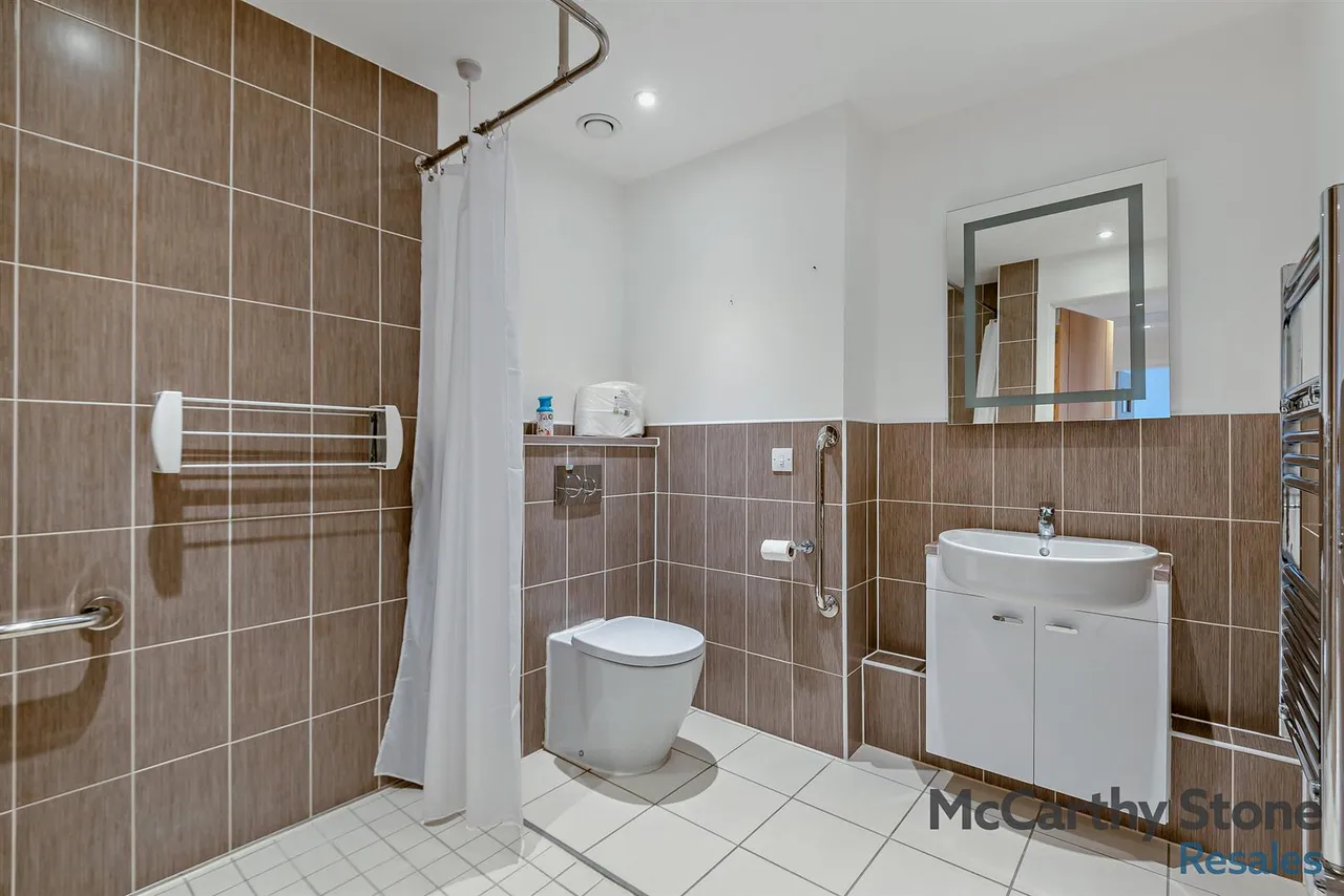 Fleet Road, Fleet, GU51, photo 14