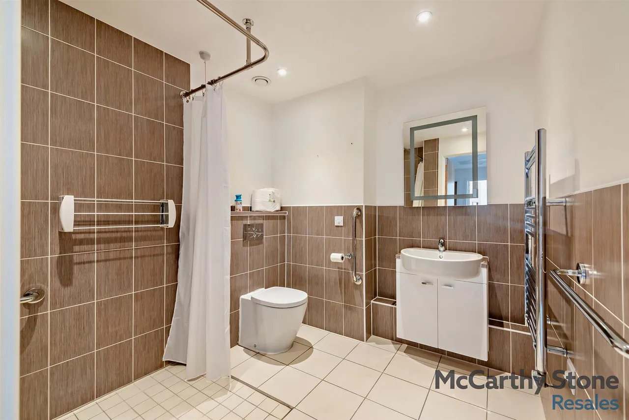 Fleet Road, Fleet, GU51, photo 8
