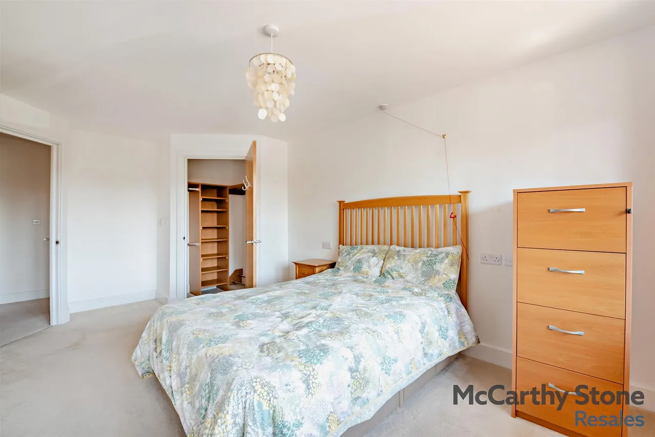 Fleet Road, Fleet, GU51, photo 13