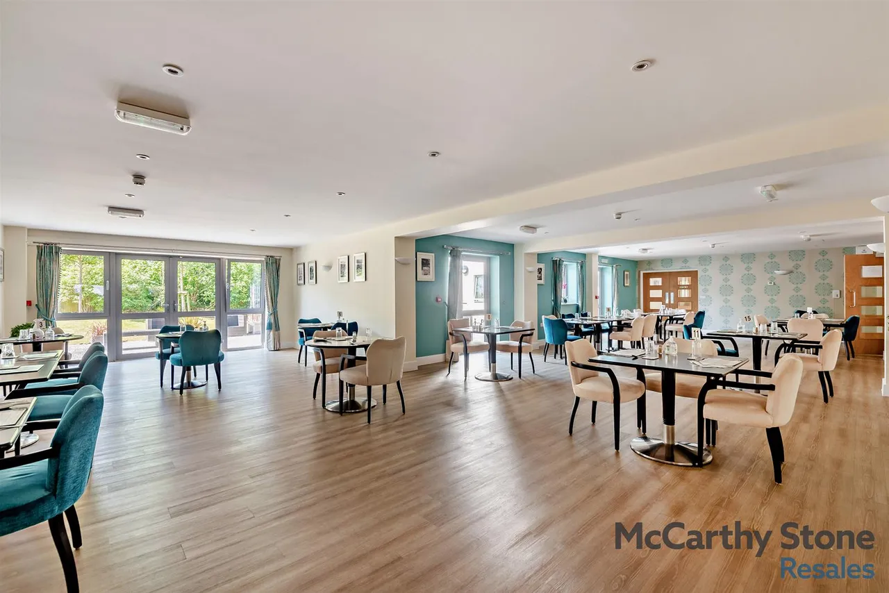 Fleet Road, Fleet, GU51, photo 5