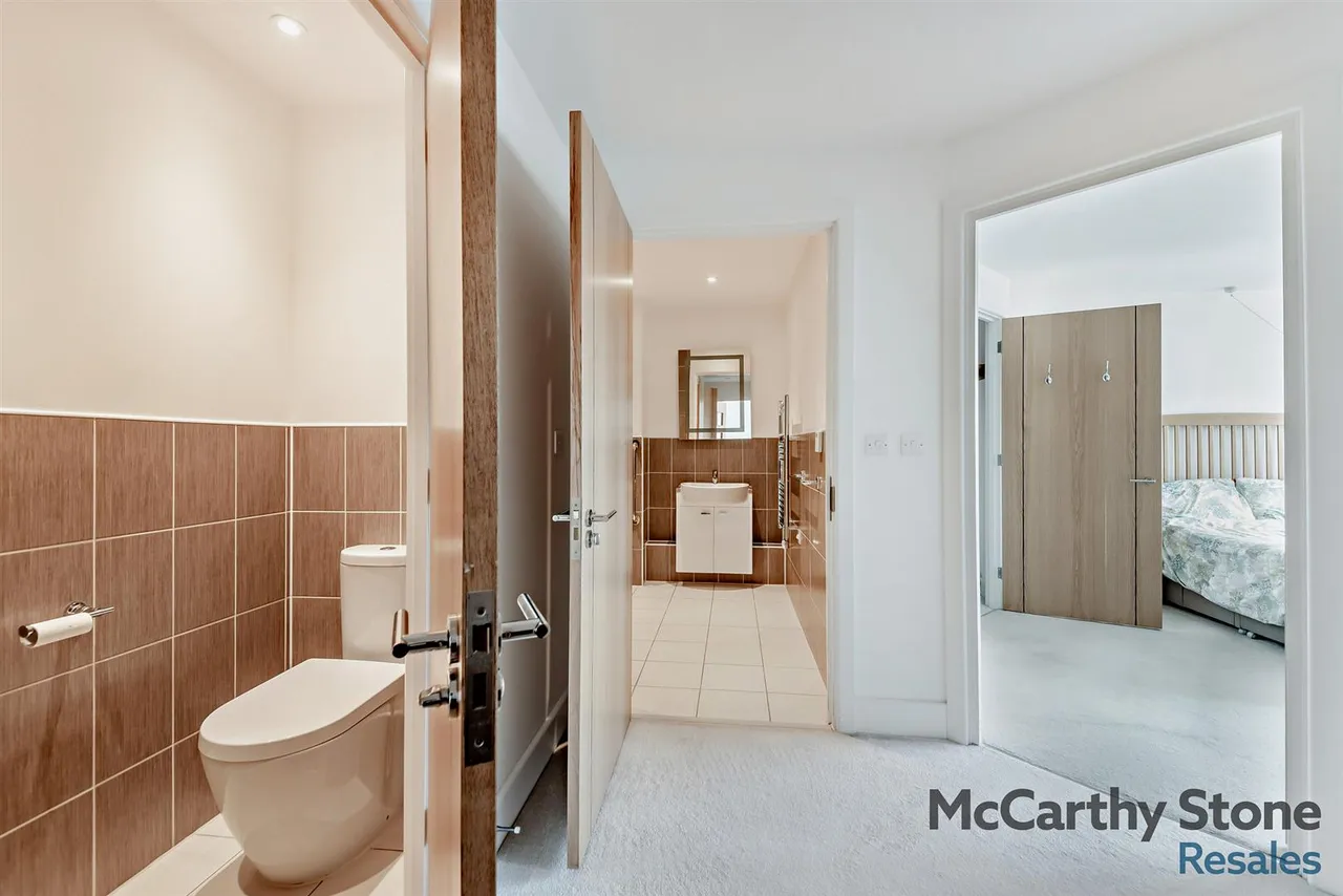 Fleet Road, Fleet, GU51, photo 11