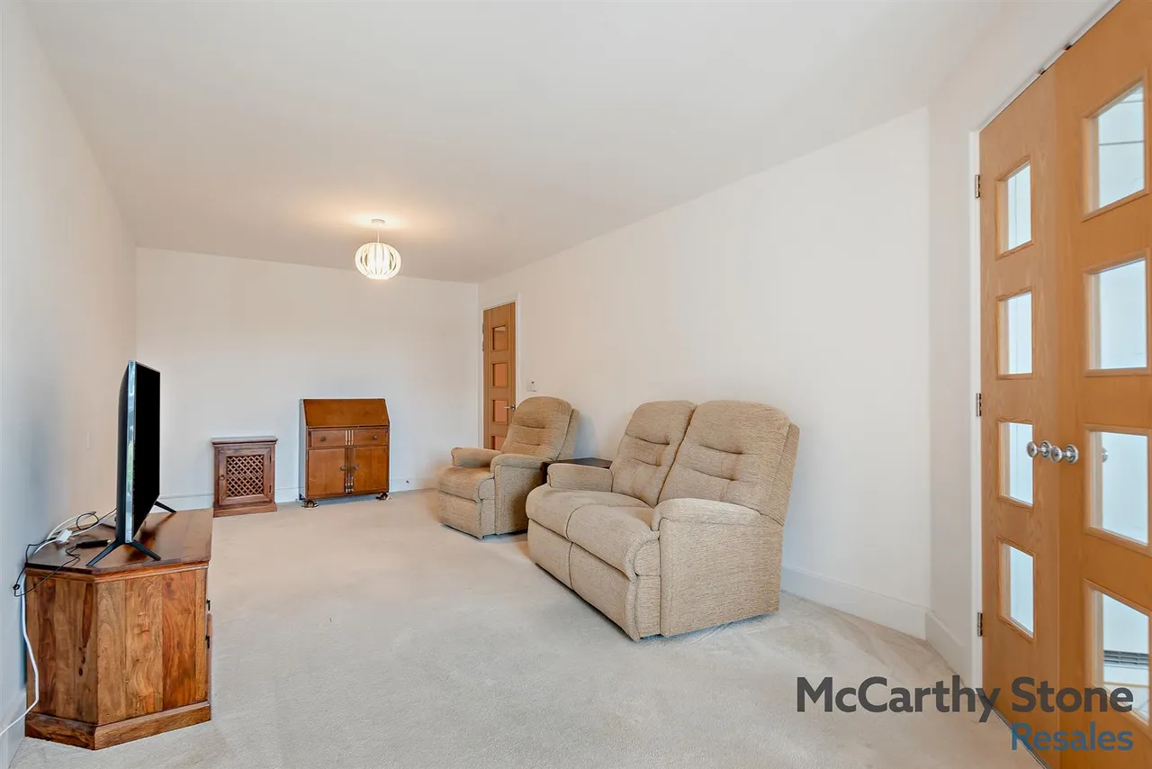 Fleet Road, Fleet, GU51, photo 12