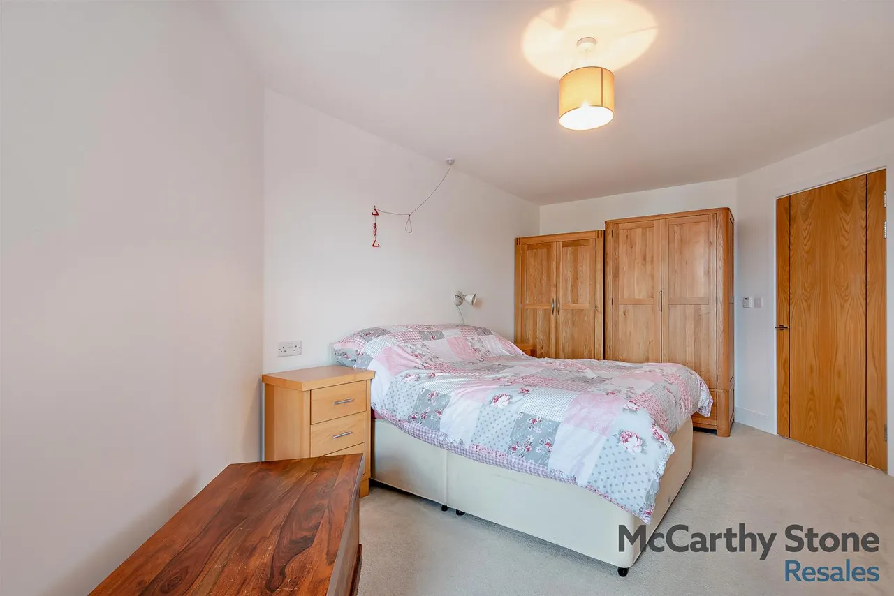 Fleet Road, Fleet, GU51, photo 21