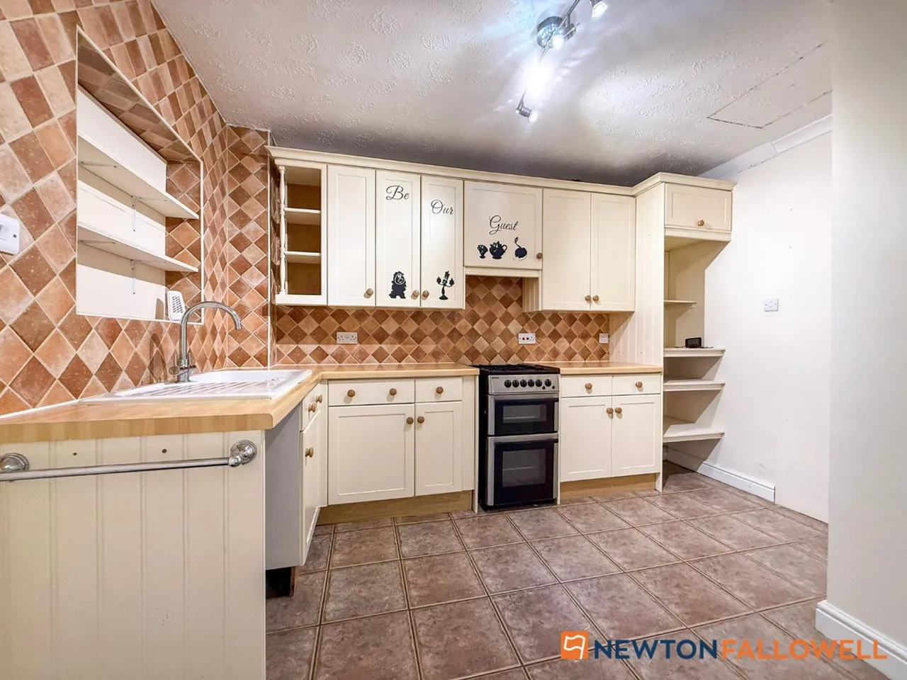 Lacey Green, Balderton, NG24, photo 2