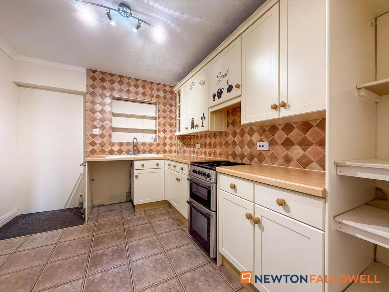 Lacey Green, Balderton, NG24, photo 8