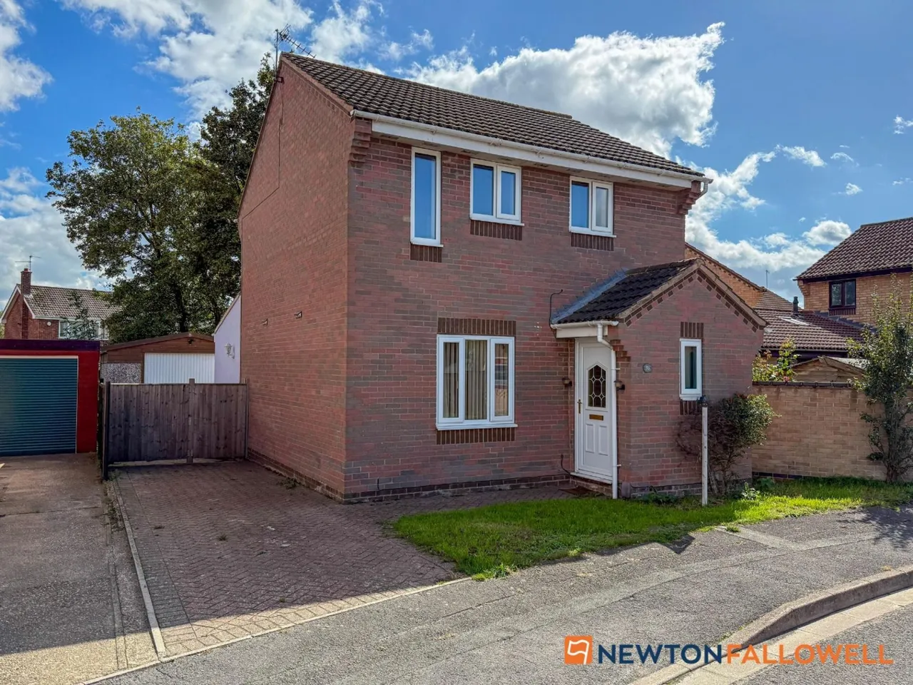 3 bed house for sale, Lacey Green, Balderton, NG24