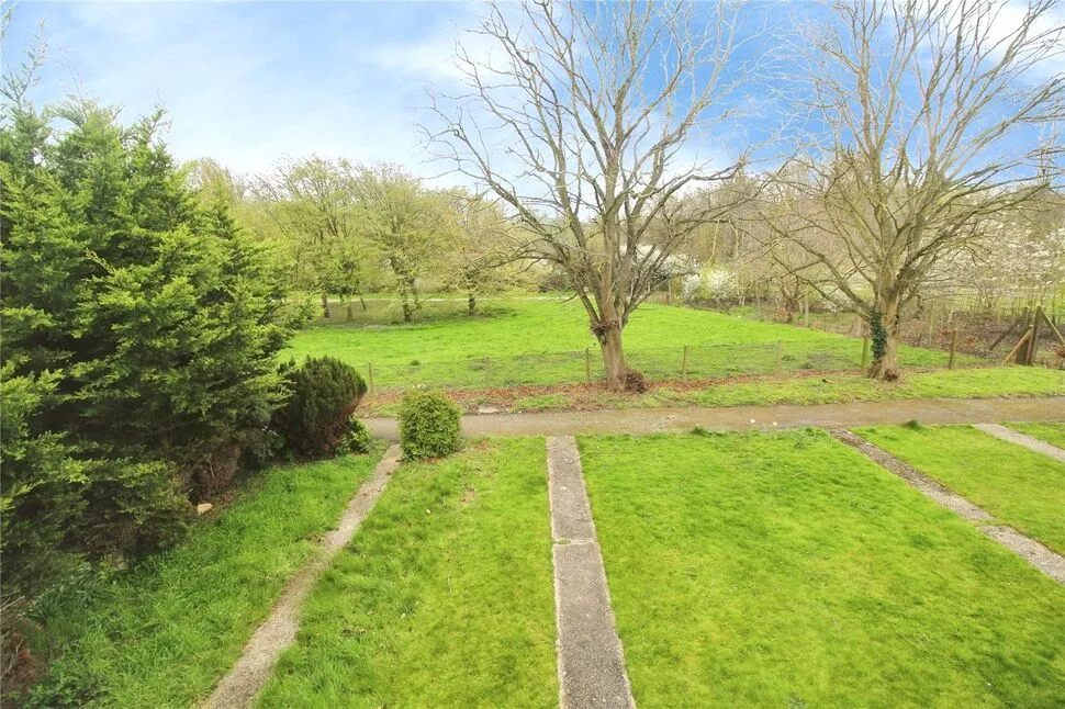 Ranworth Walk, Bedford, Bedfordshire, MK40, photo 3
