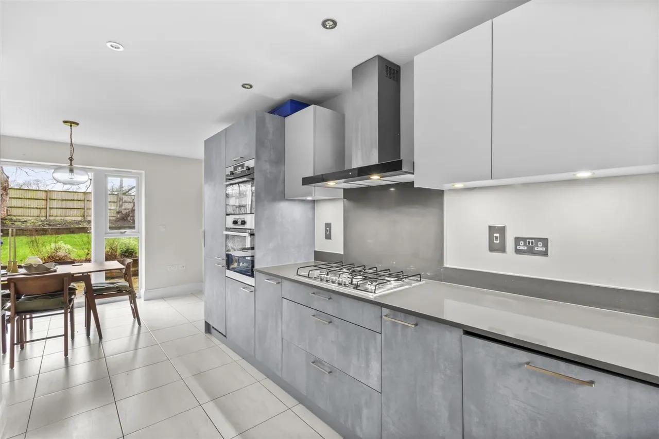 De Havilland Court, High Wycombe, HP13, photo 6