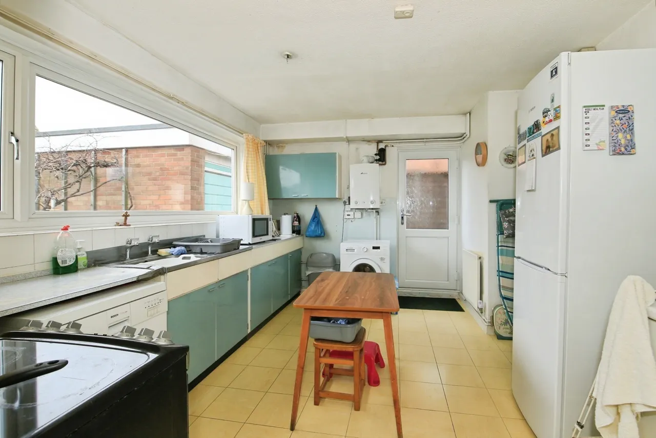 Bradwell Road, Peterborough, Cambridgeshire, PE3, photo 11
