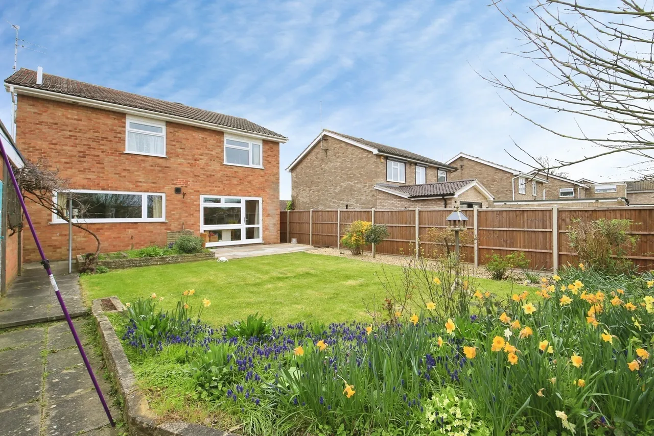 Bradwell Road, Peterborough, Cambridgeshire, PE3, photo 3
