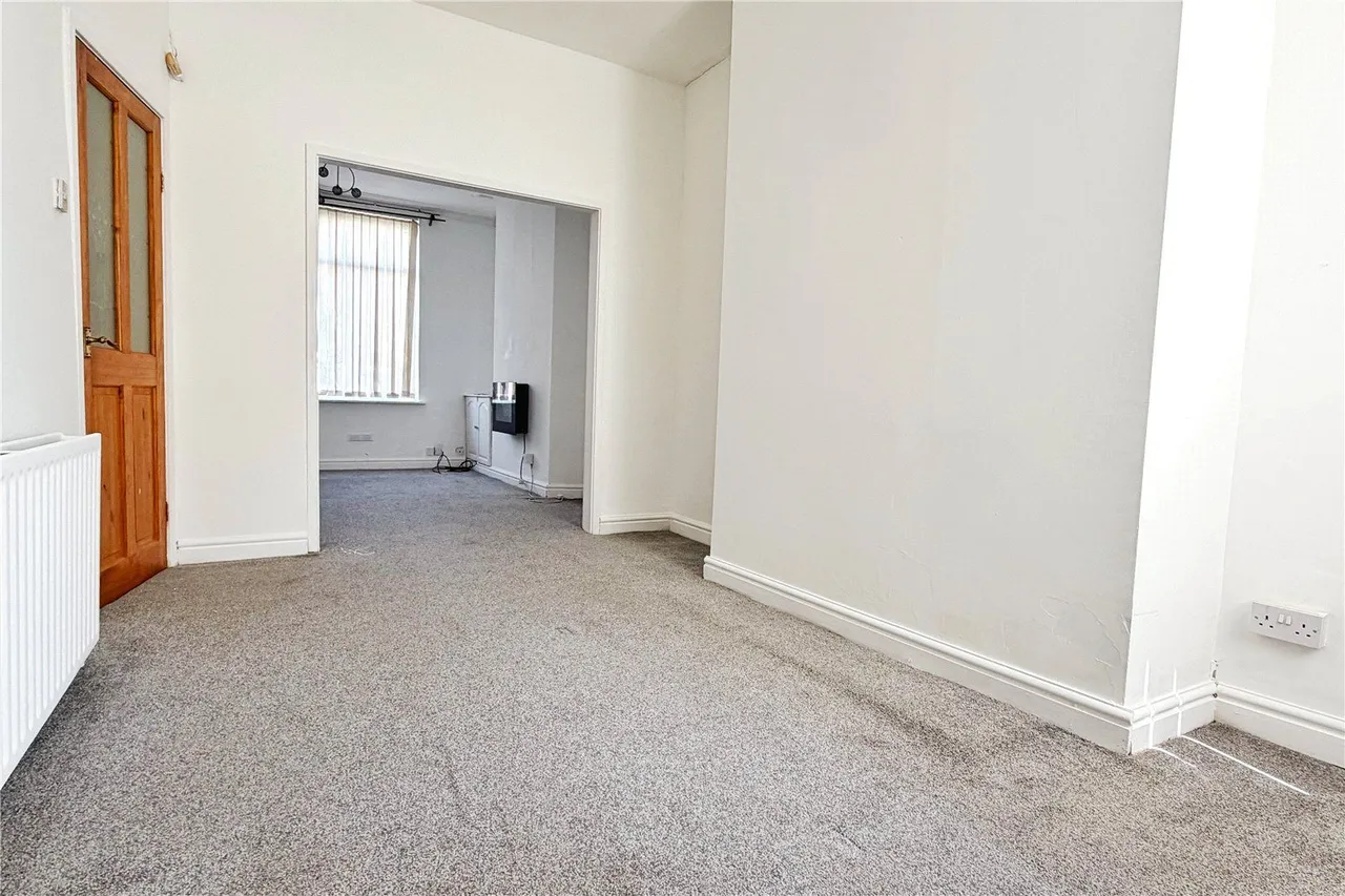 Denton Road, Audenshaw, M34, photo 6