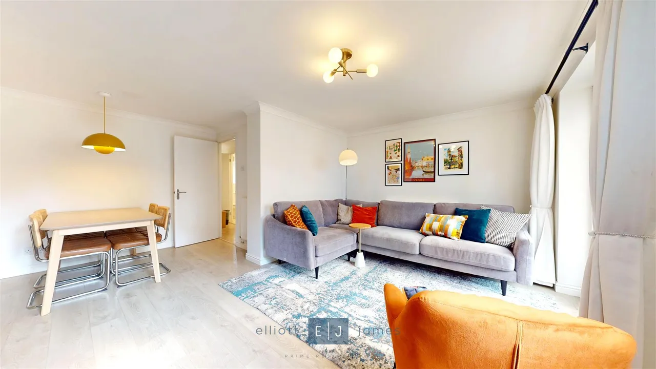 Fairmeads, Loughton, photo 7