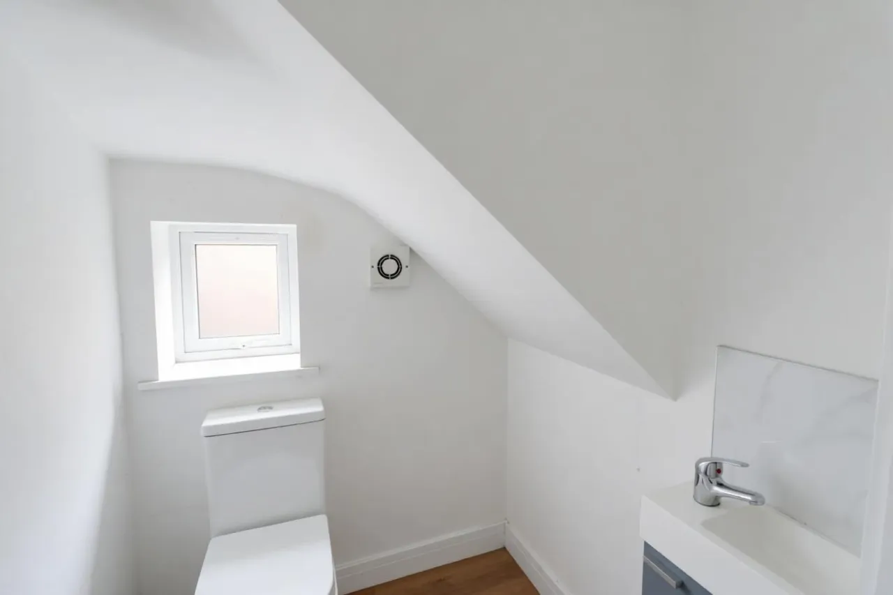 Swanlow Lane, Winsford, photo 4