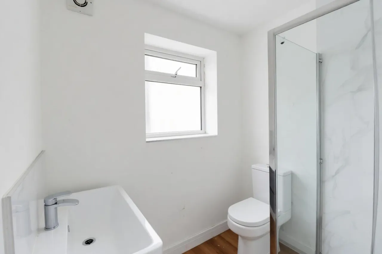 Swanlow Lane, Winsford, photo 15