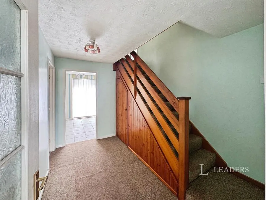 Valley Park Drive, Clanfield, PO8, photo 14