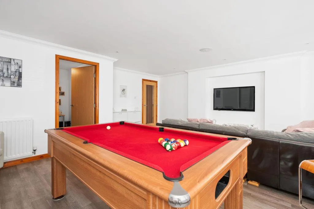 Glen Sannox Loan, Craigmarloch, G68 0DG, photo 25