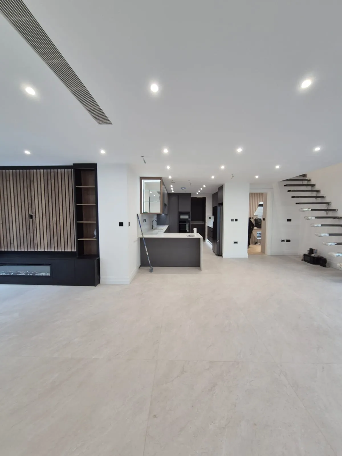 Ravenscourt Road, London, W6, photo 6