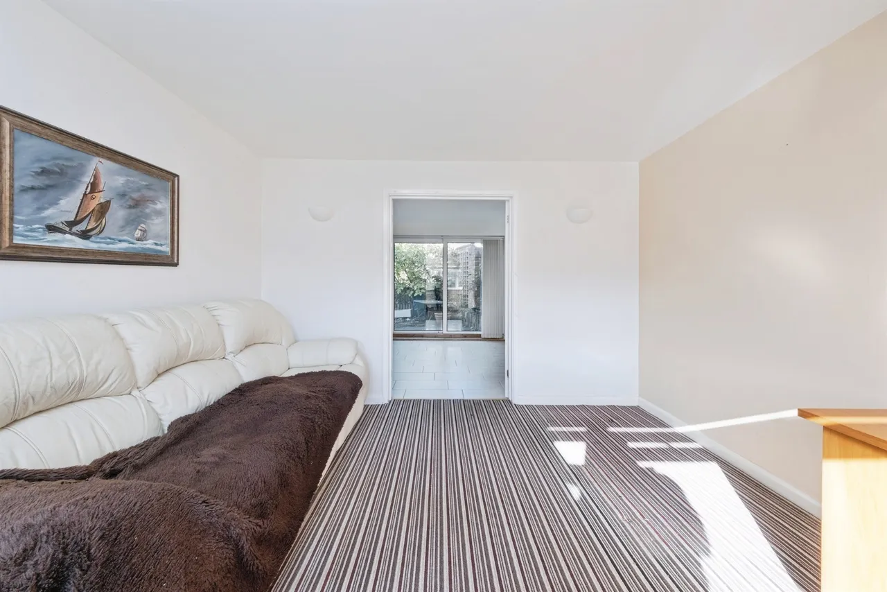Cheyne Close, Buckingham, MK18, photo 7
