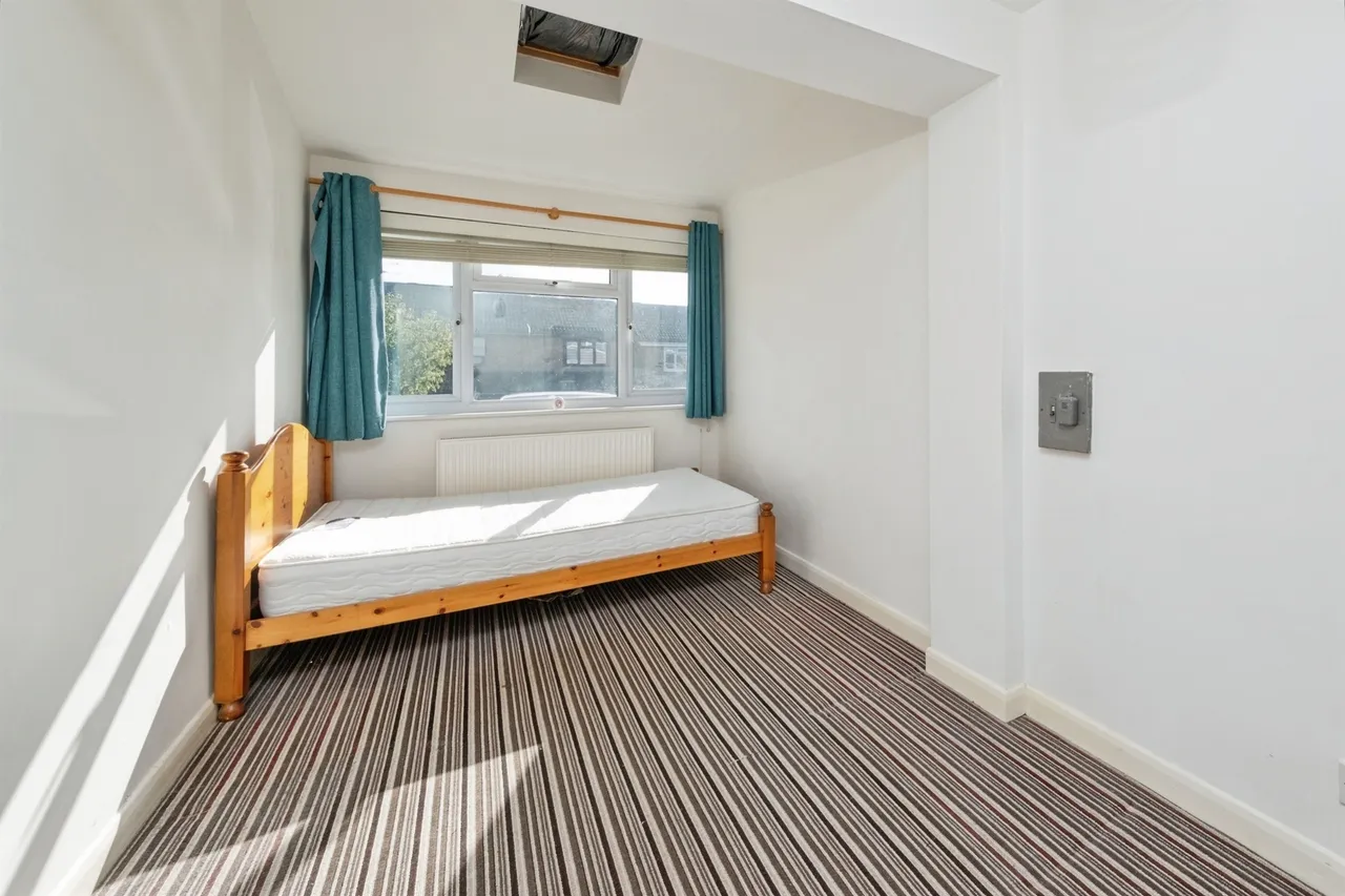 Cheyne Close, Buckingham, MK18, photo 8