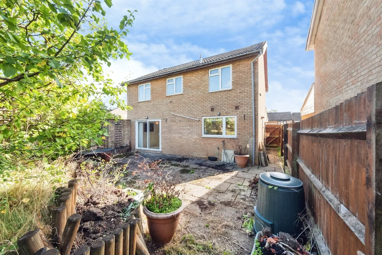 Cheyne Close, Buckingham, MK18, photo 20