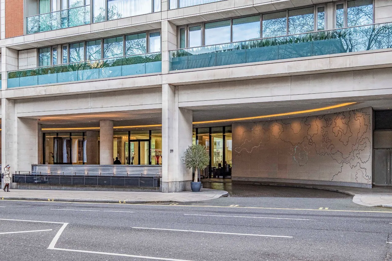 Knightsbridge, London, SW7, photo 9