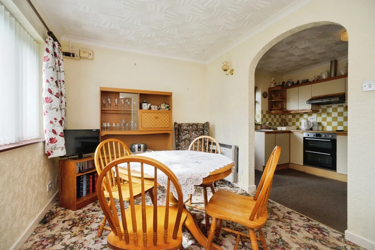 Bro Gwylwyr, Nefyn, LL53, photo 13