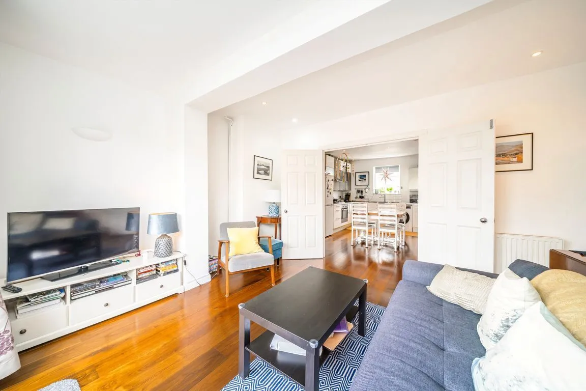 Berrymede Road, W4, photo 2