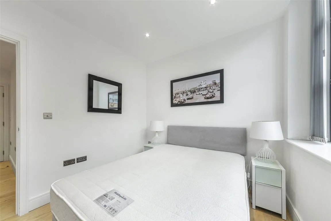 Carlow Street, Camden, photo 8