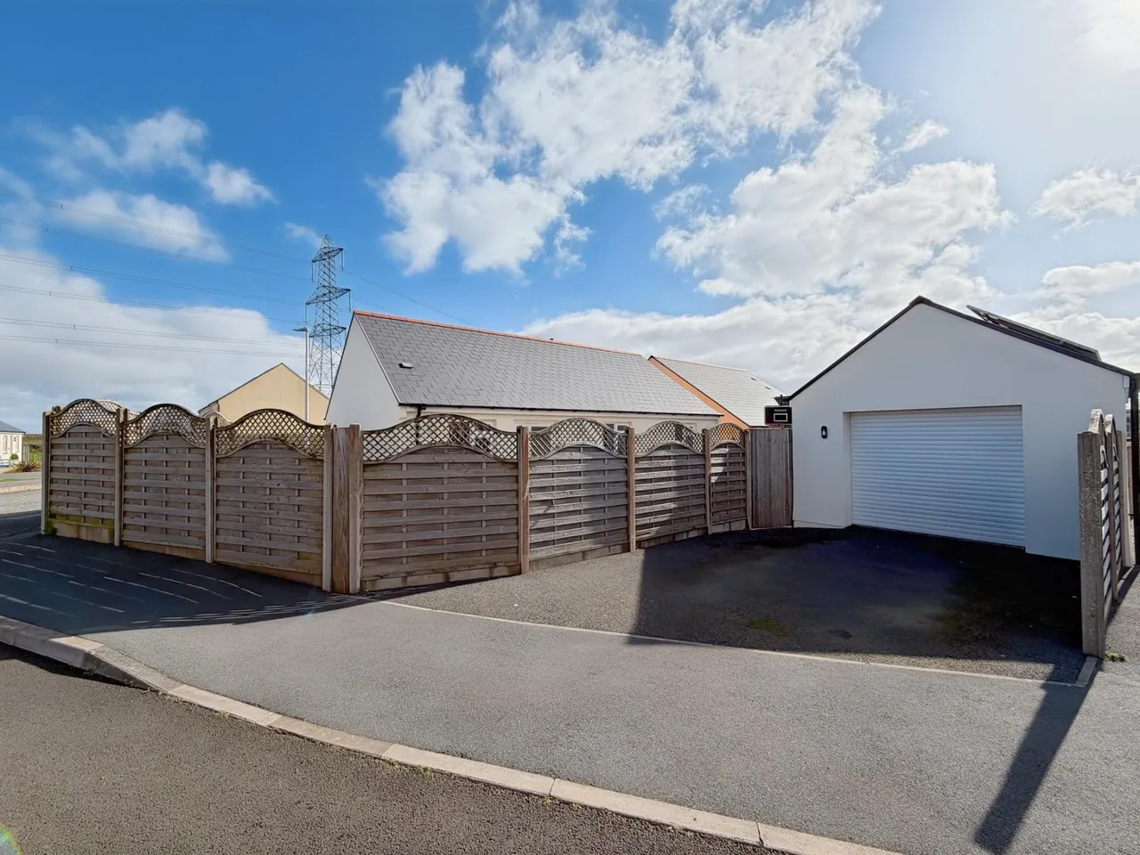 Bowett Close, Hundleton, SA71, photo 4