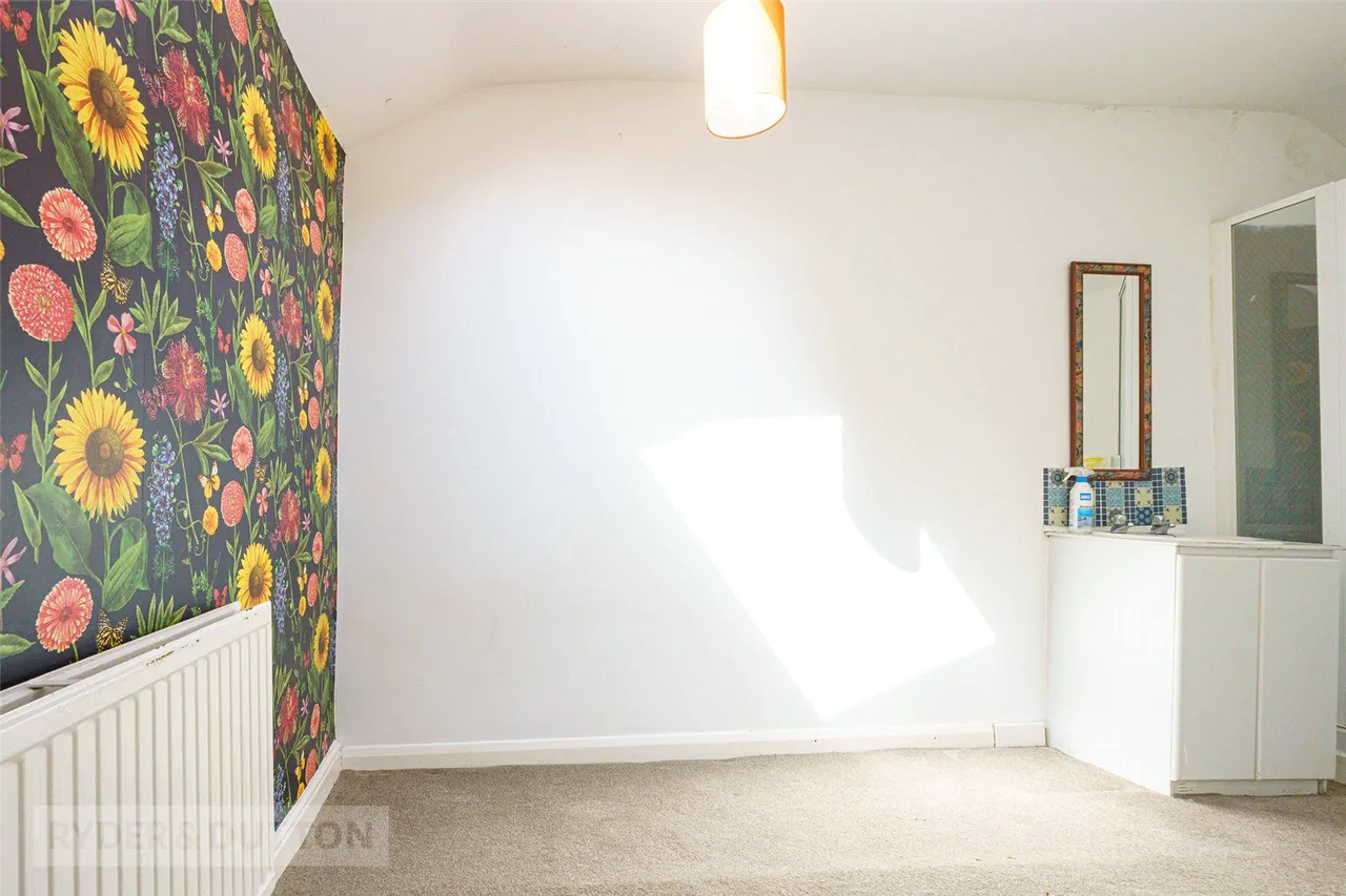 Stoney Lane, Taylor Hill, HD4, photo 12