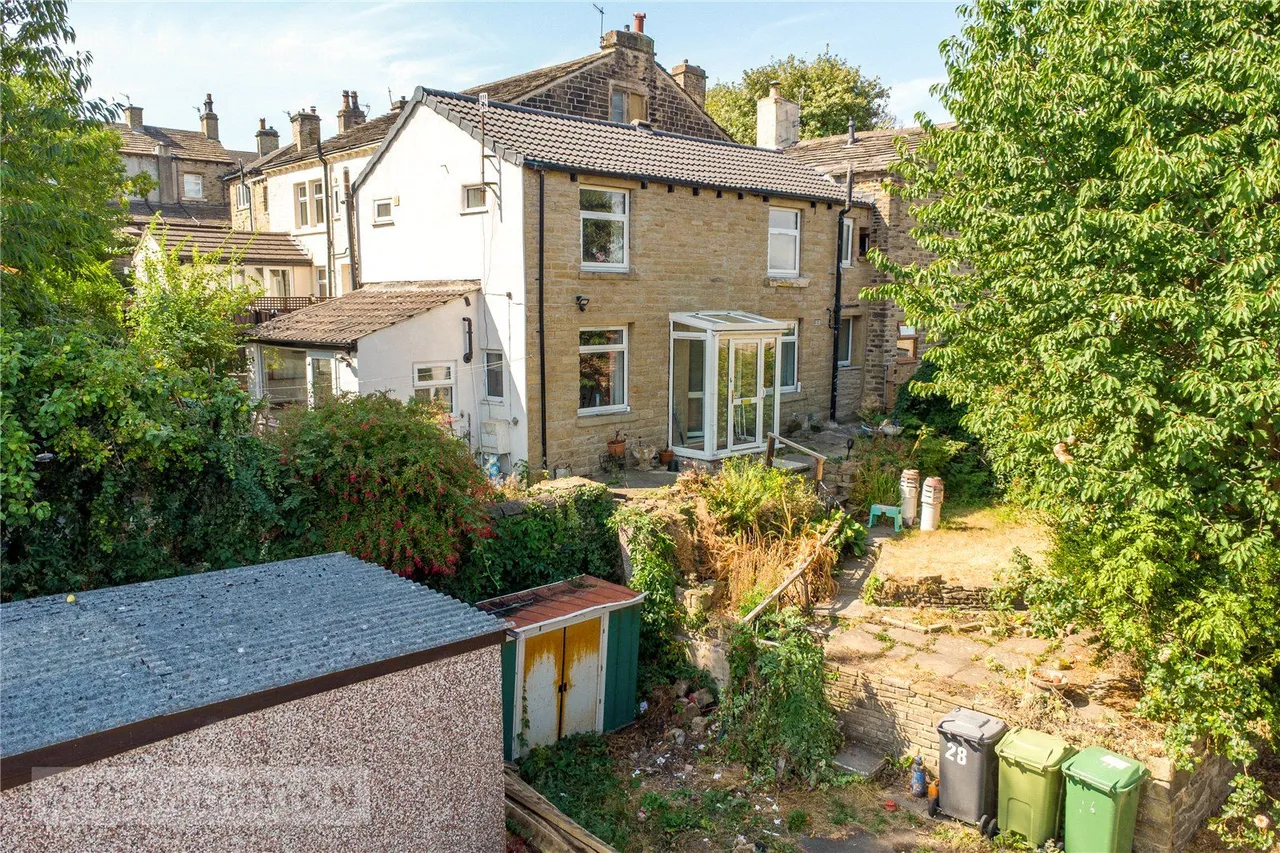 3 bed house for sale, Stoney Lane, Taylor Hill, HD4