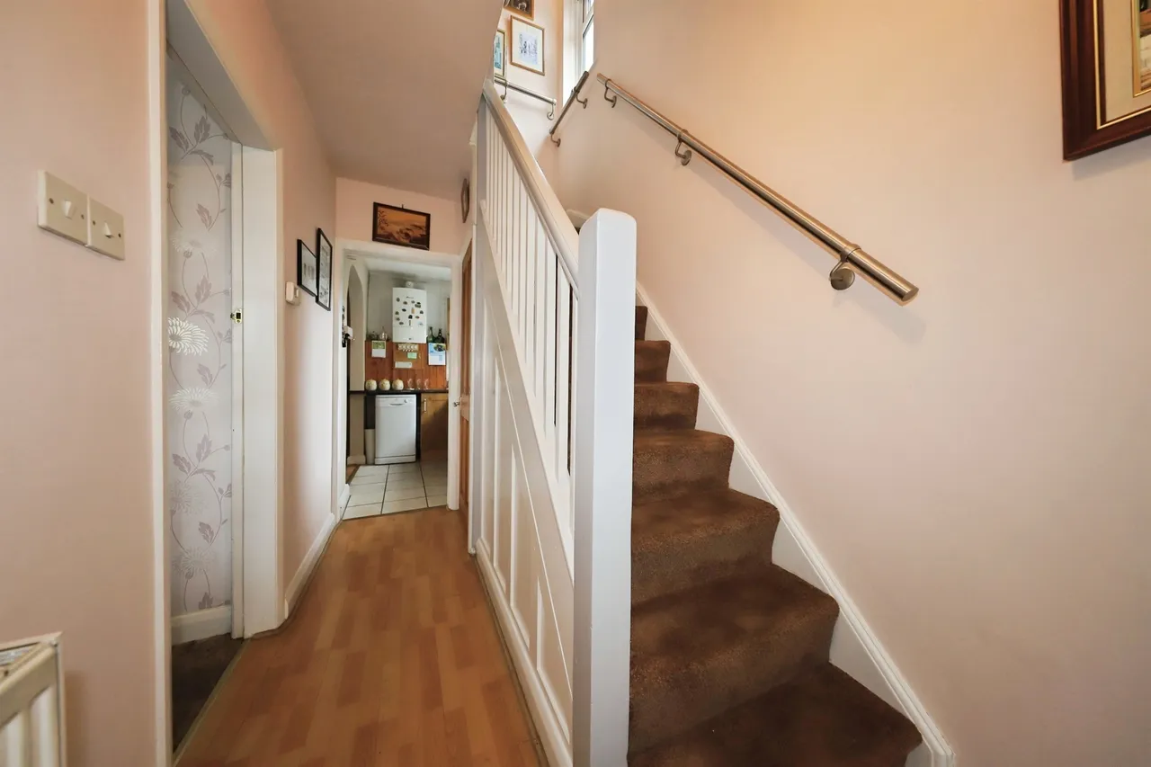 Beauchamp Avenue, Kidderminster, photo 2