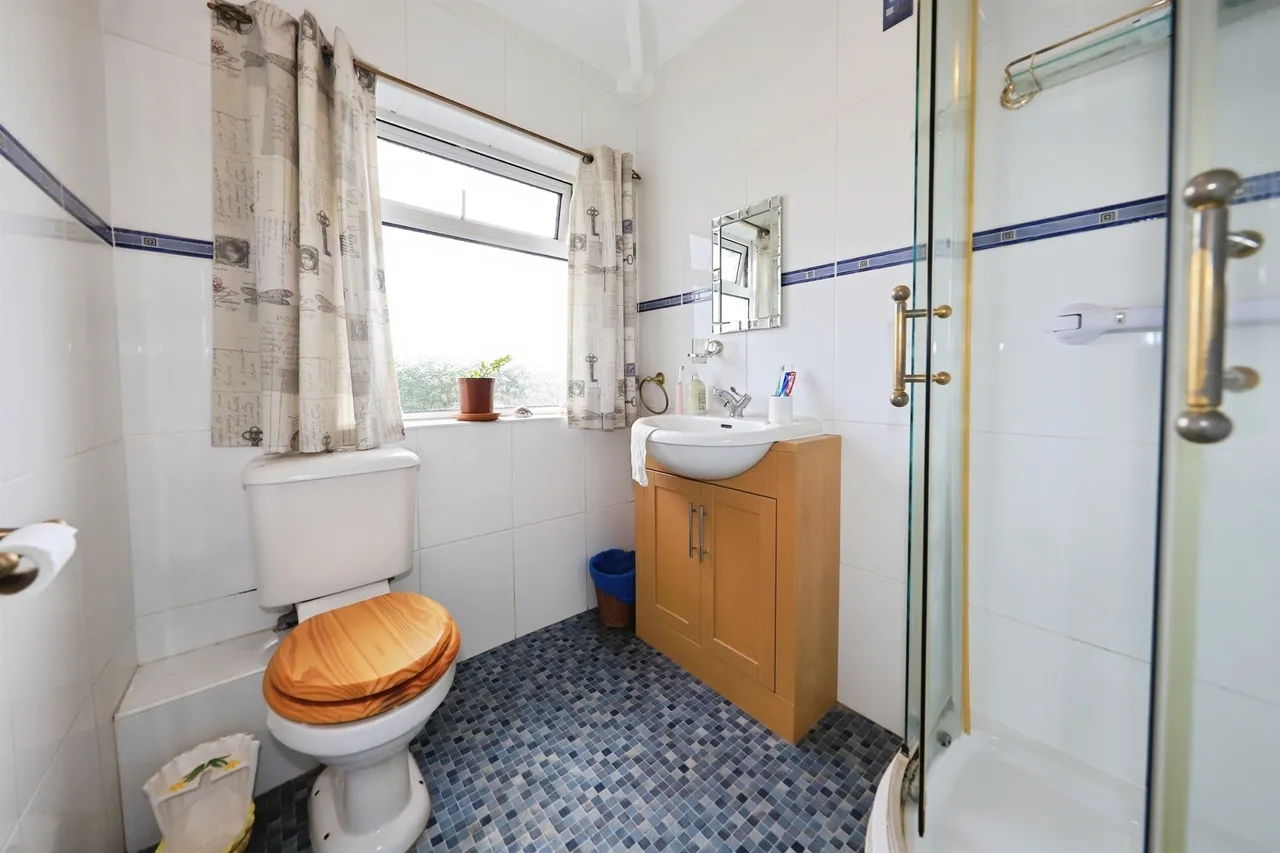 Beauchamp Avenue, Kidderminster, photo 12