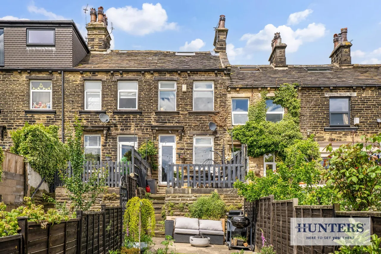 Town Street, Rawdon, LS19, photo 22