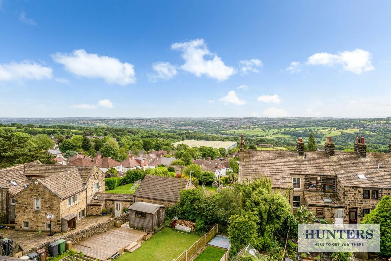 Town Street, Rawdon, LS19, photo 16