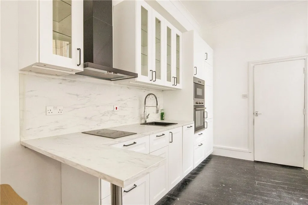 Ingate Place, Battersea, London, SW8, photo 6