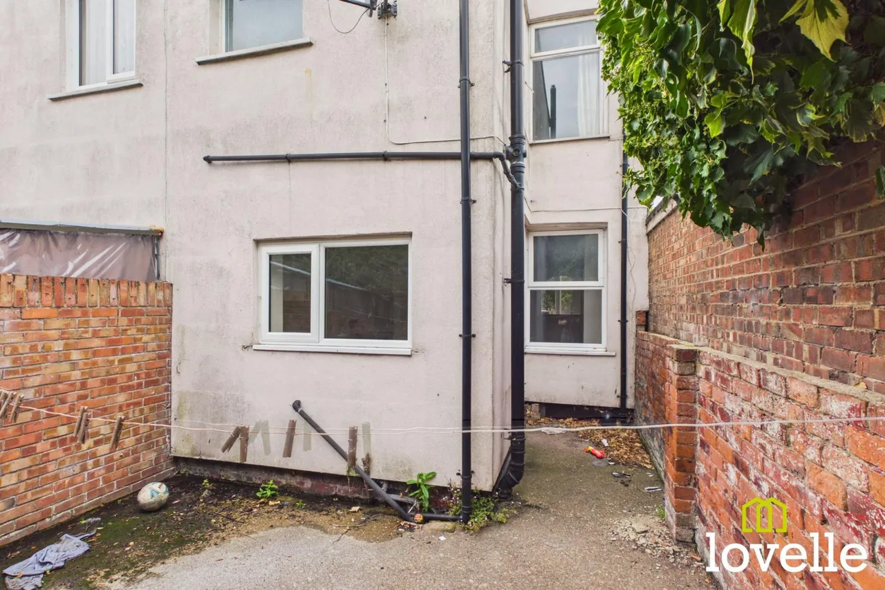 Albemarle Street, Hull, HU3, photo 8