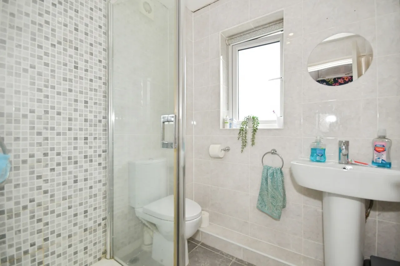 Homestead Way, Chapel-en-le-Frith, High Peak, Derbyshire, SK23, photo 12