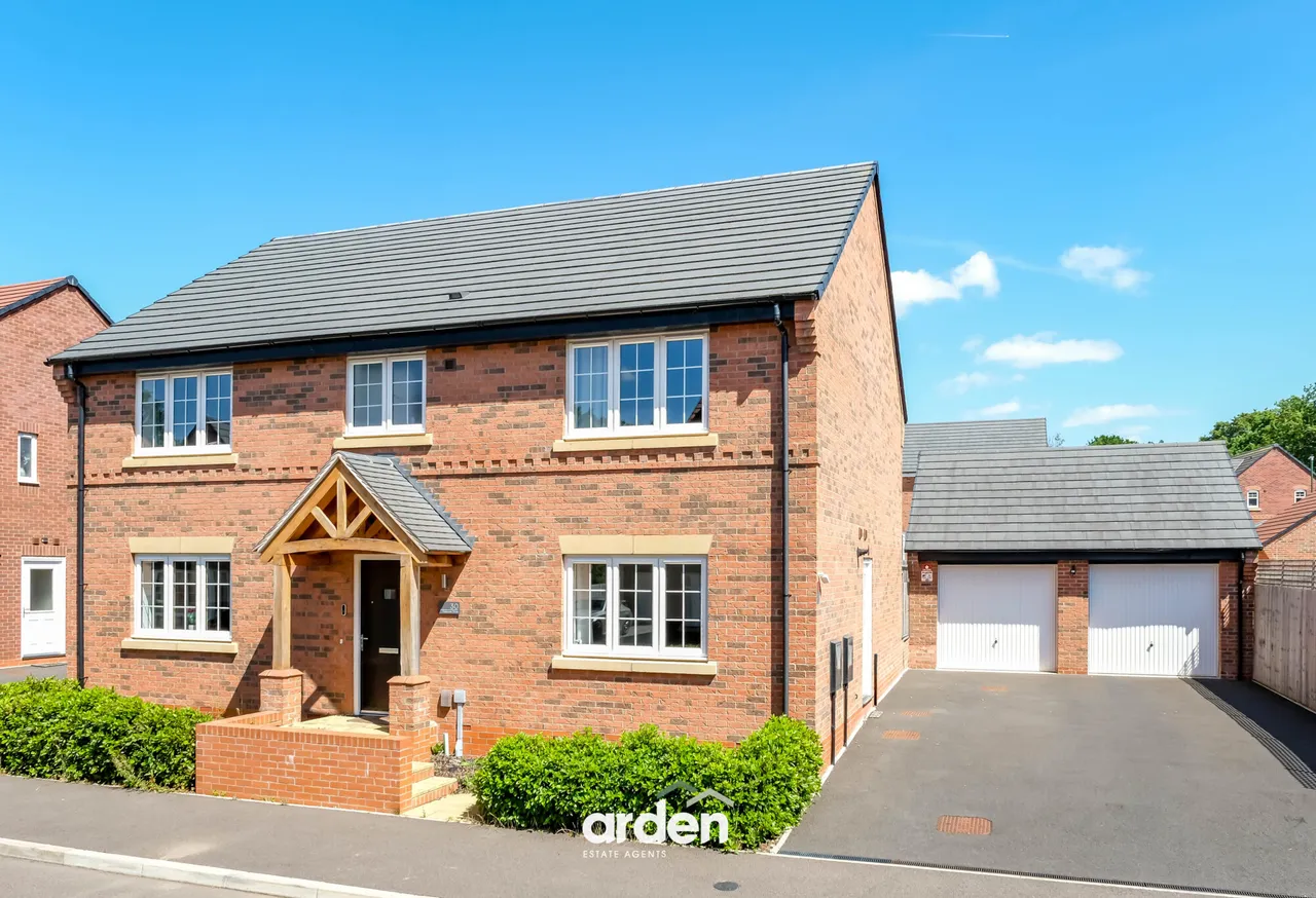 4 bed house for sale, Pastures Drive, Tidbury Green, B90