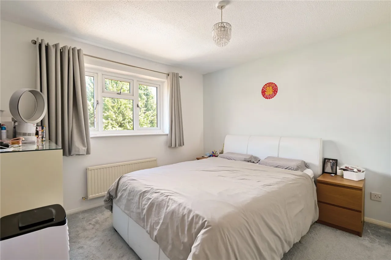 Kingfisher Walk, Ash, Guildford, Surrey, GU12 6RF, photo 6