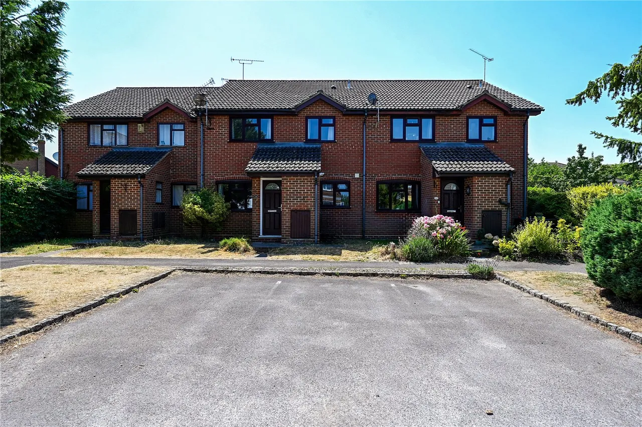 Kingfisher Walk, Ash, Guildford, Surrey, GU12 6RF, photo 10
