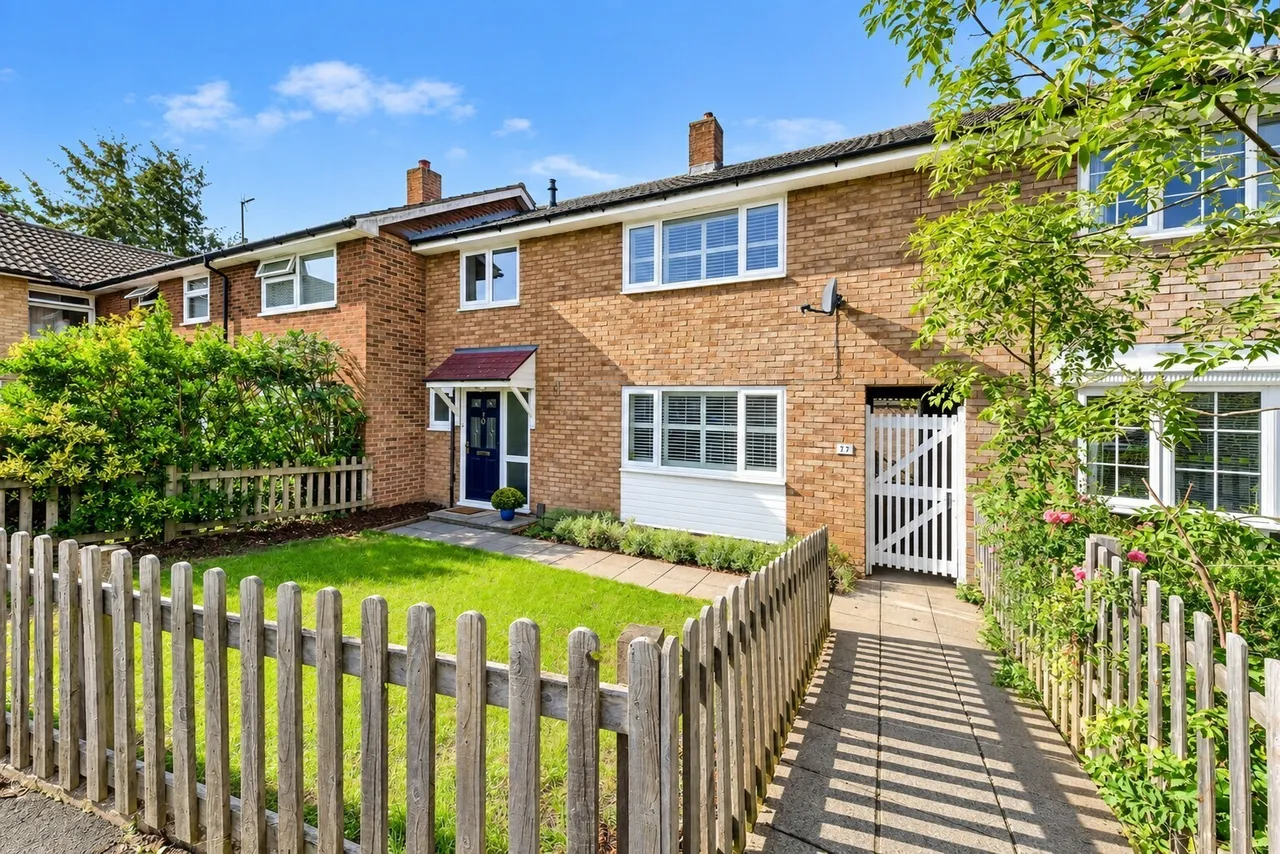 3 bed house for sale, Four Acres, Old Town, SG1