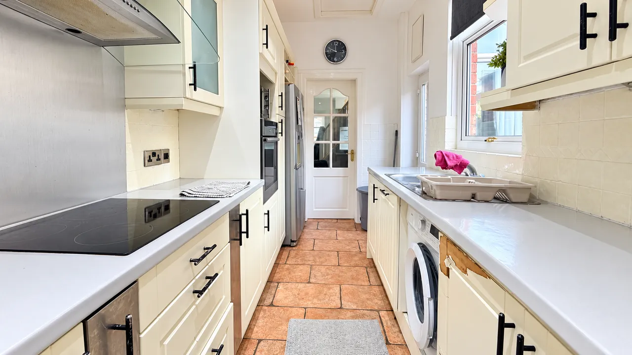 Cheadle Old Road, Edgeley, SK3, photo 11