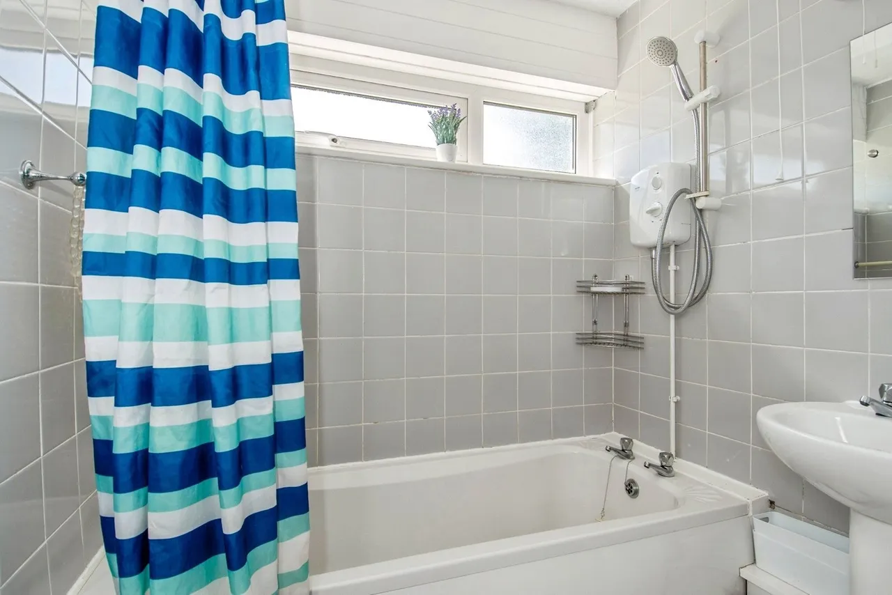 Manorcombe Bungalows, Honicombe Park, PL17, photo 12