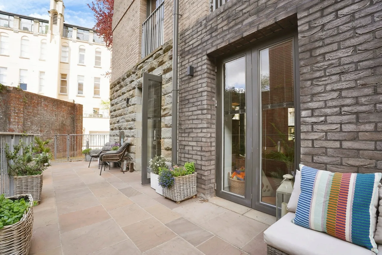 French Yard, Bristol, BS1, photo 7