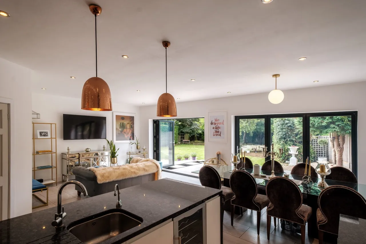 Virginia Cottage, Lichfield Road, Four Oaks, B74 4BZ, photo 6