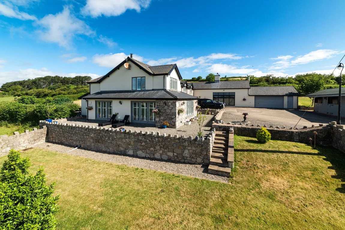 4 bed house for sale — Ffordd Teilia, Gwaenysgor, Flintshire, LL18 6EQ