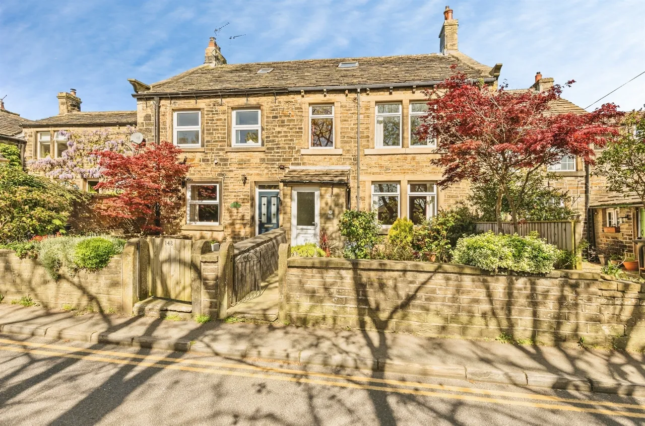 3 bed house for sale — West End, Netherthong, Holmfirth