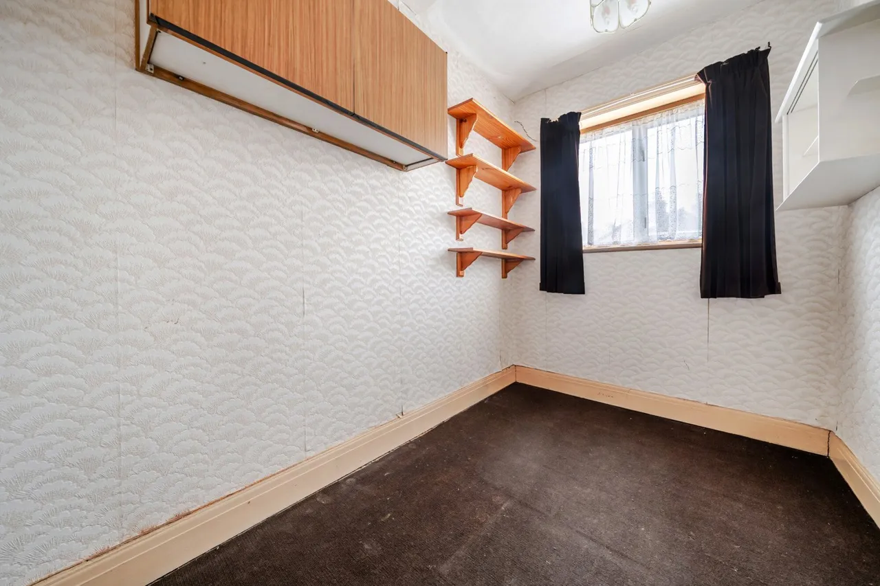 Swingate Lane, SE18, photo 18