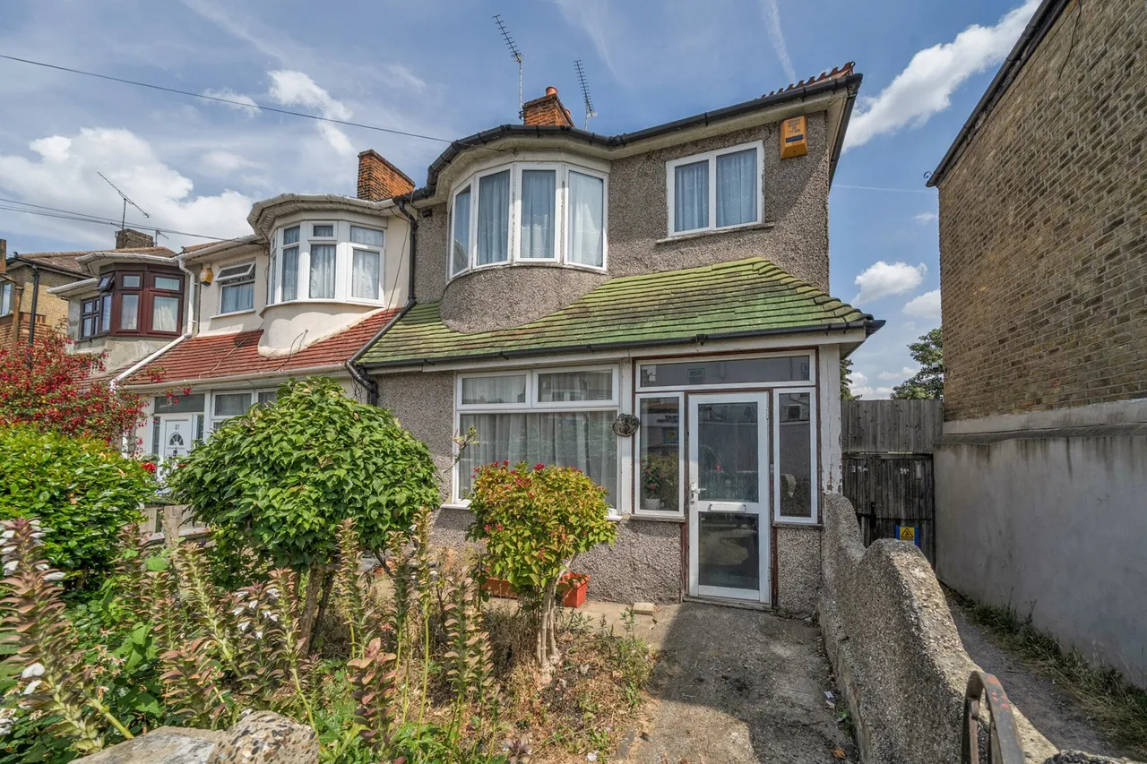 Swingate Lane, SE18, photo 20
